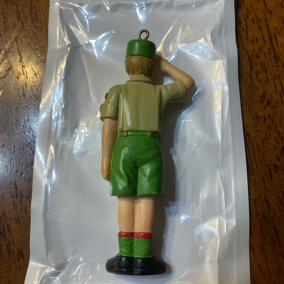 Scout ornament. - Picture 4 of 6